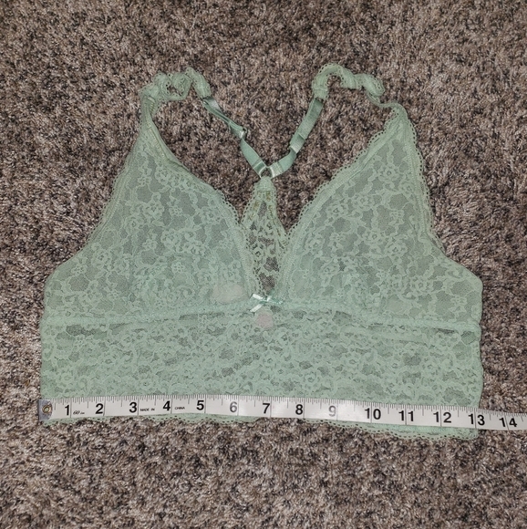 Victoria's Secret| Sheer Lace Bralette - Picture 2 of 4